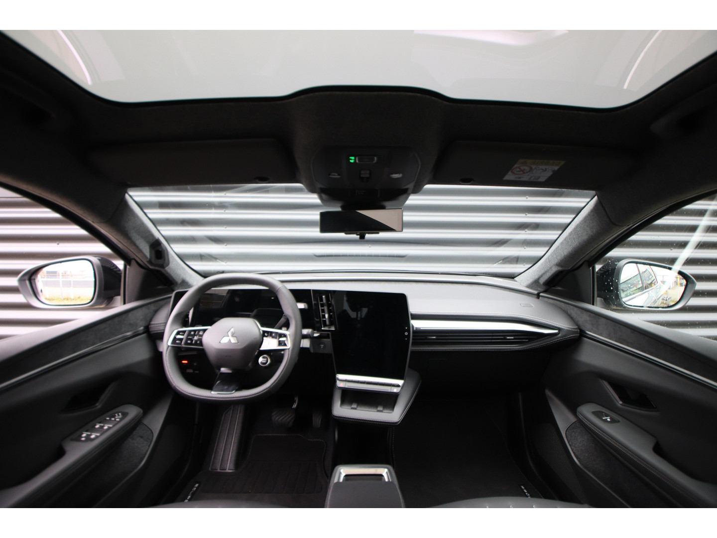 Mitsubishi Mitsubishi