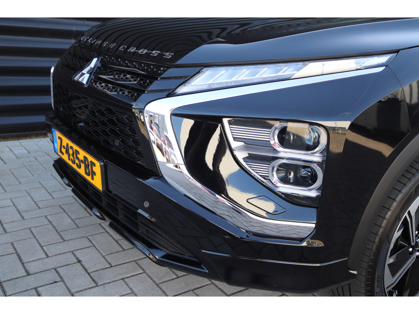 Mitsubishi Mitsubishi