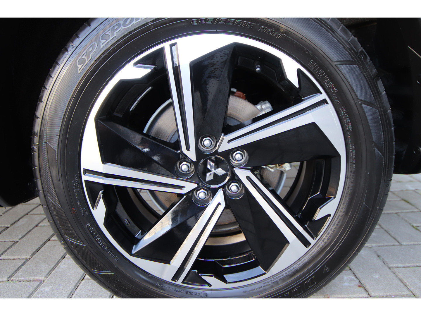 Mitsubishi Mitsubishi