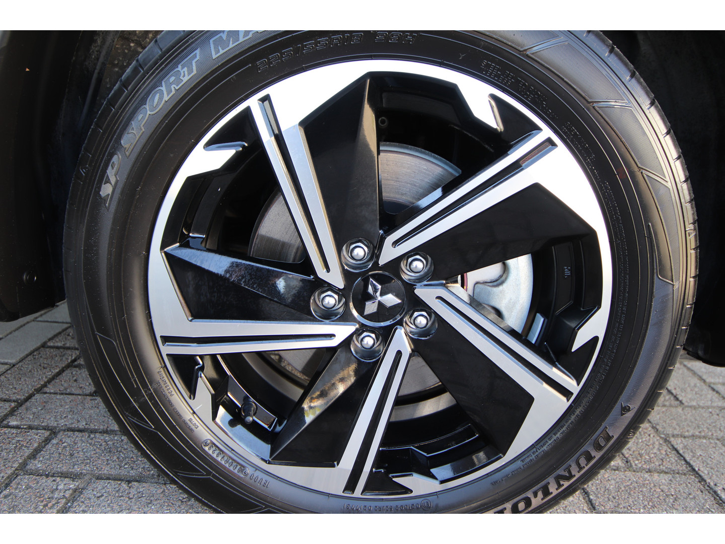 Mitsubishi Mitsubishi