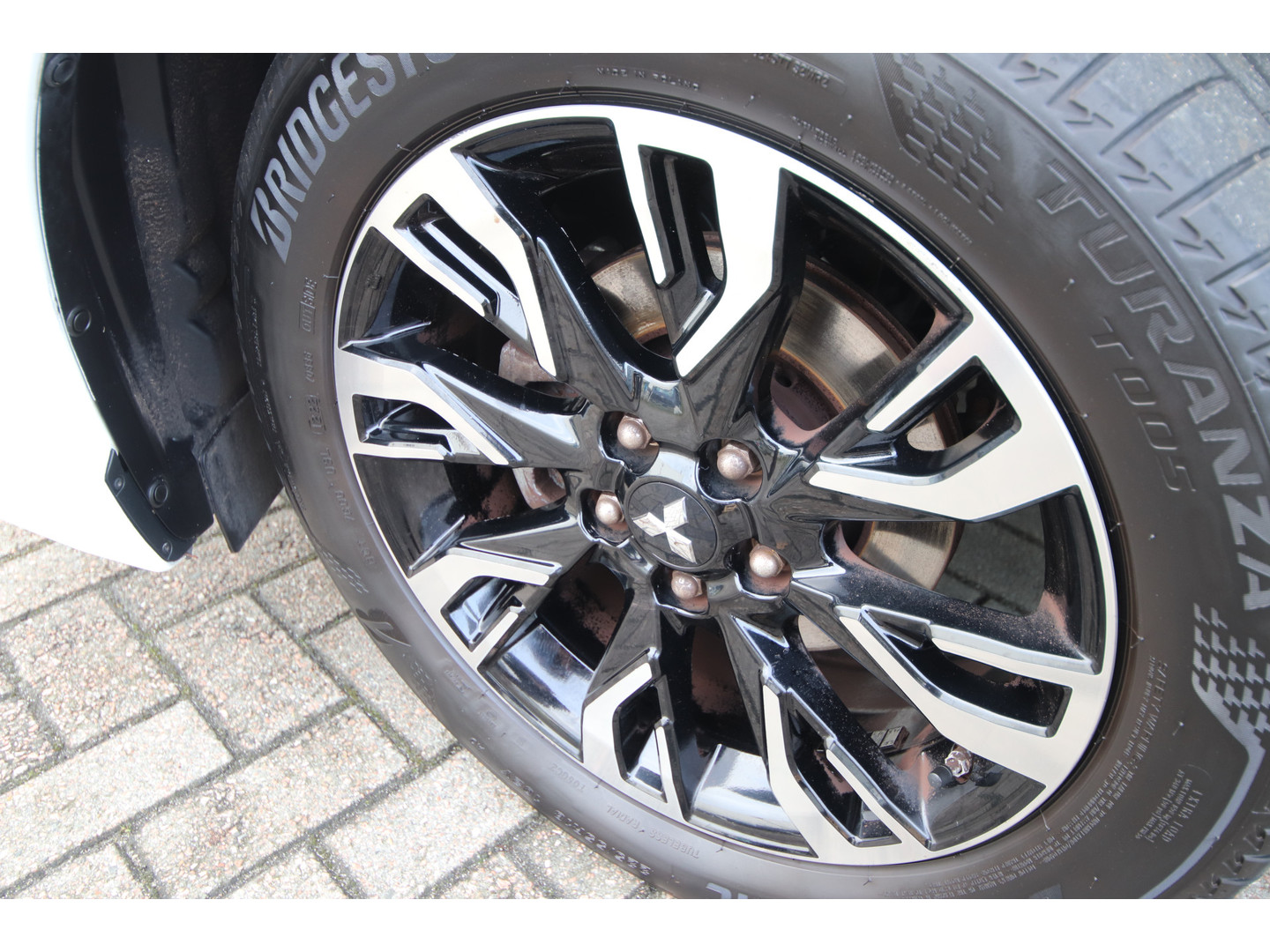 Mitsubishi Mitsubishi