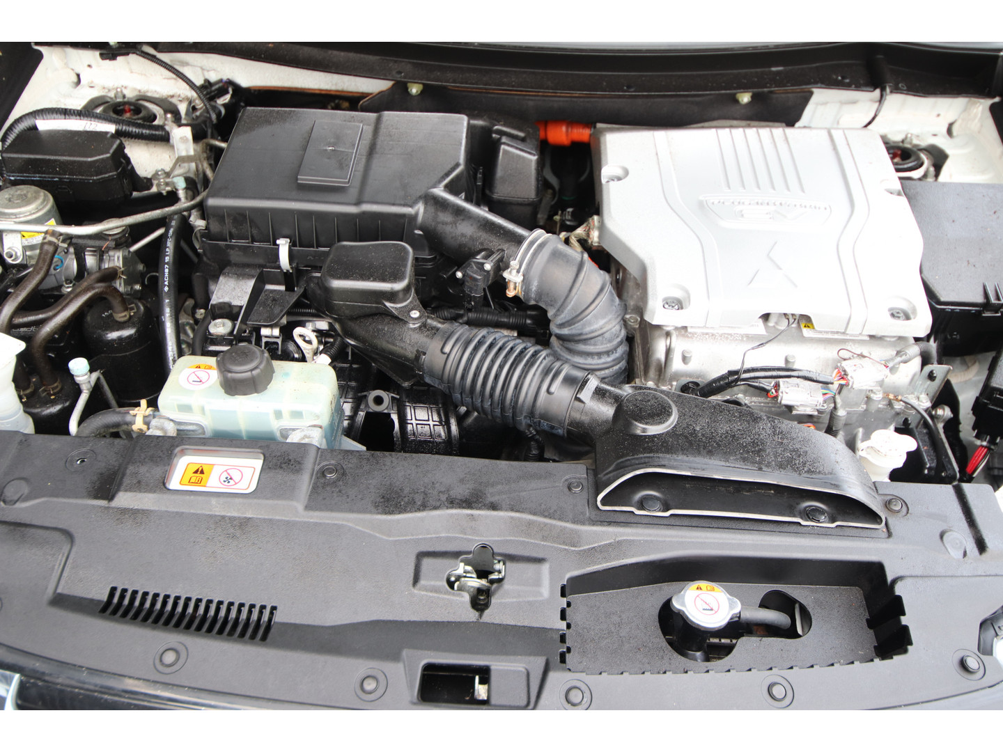 Mitsubishi Mitsubishi