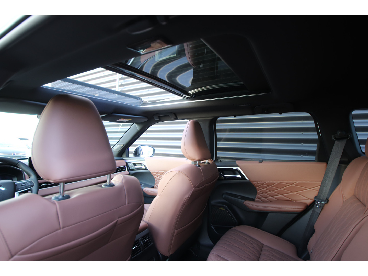 Mitsubishi Mitsubishi