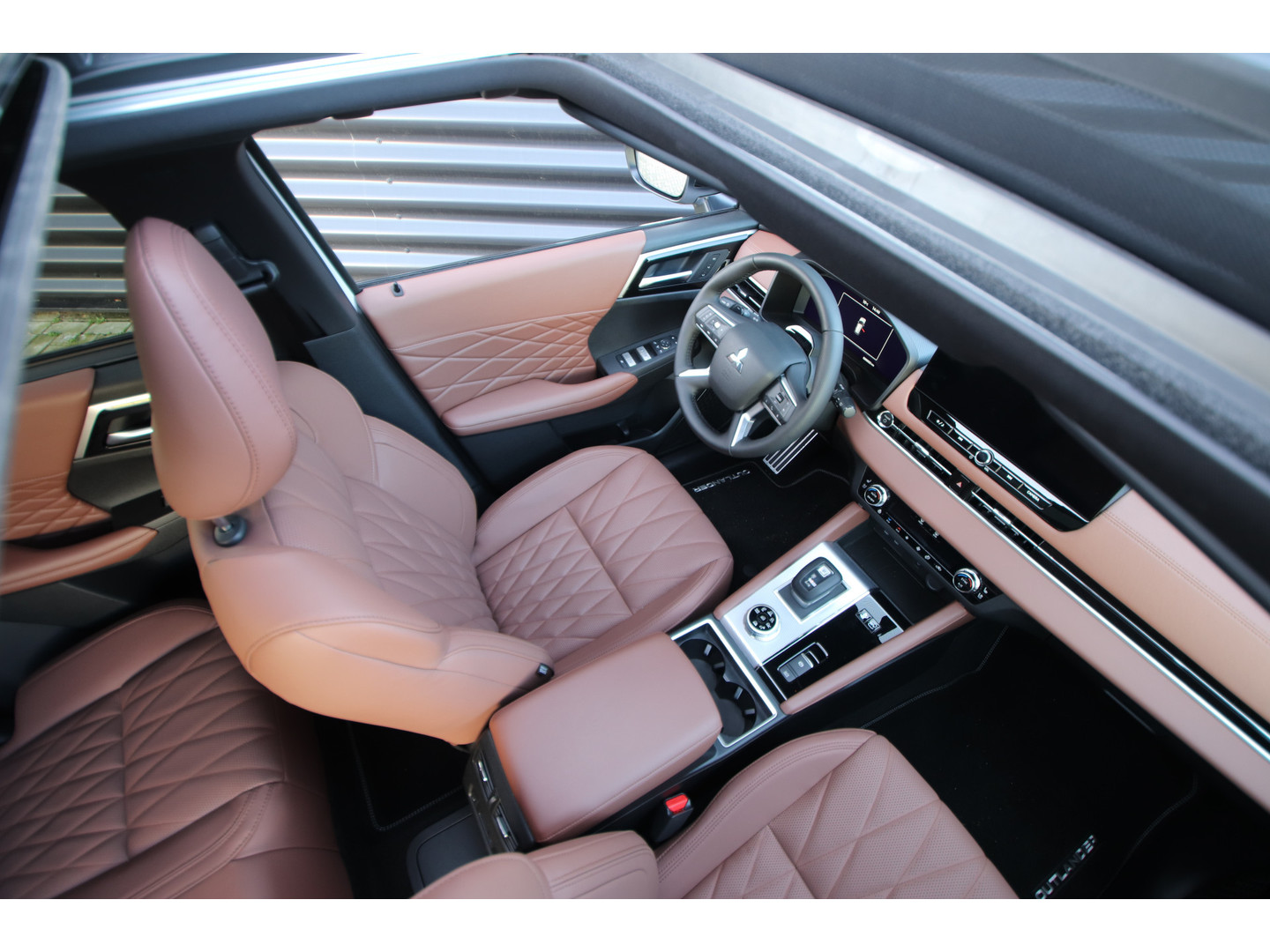 Mitsubishi Mitsubishi