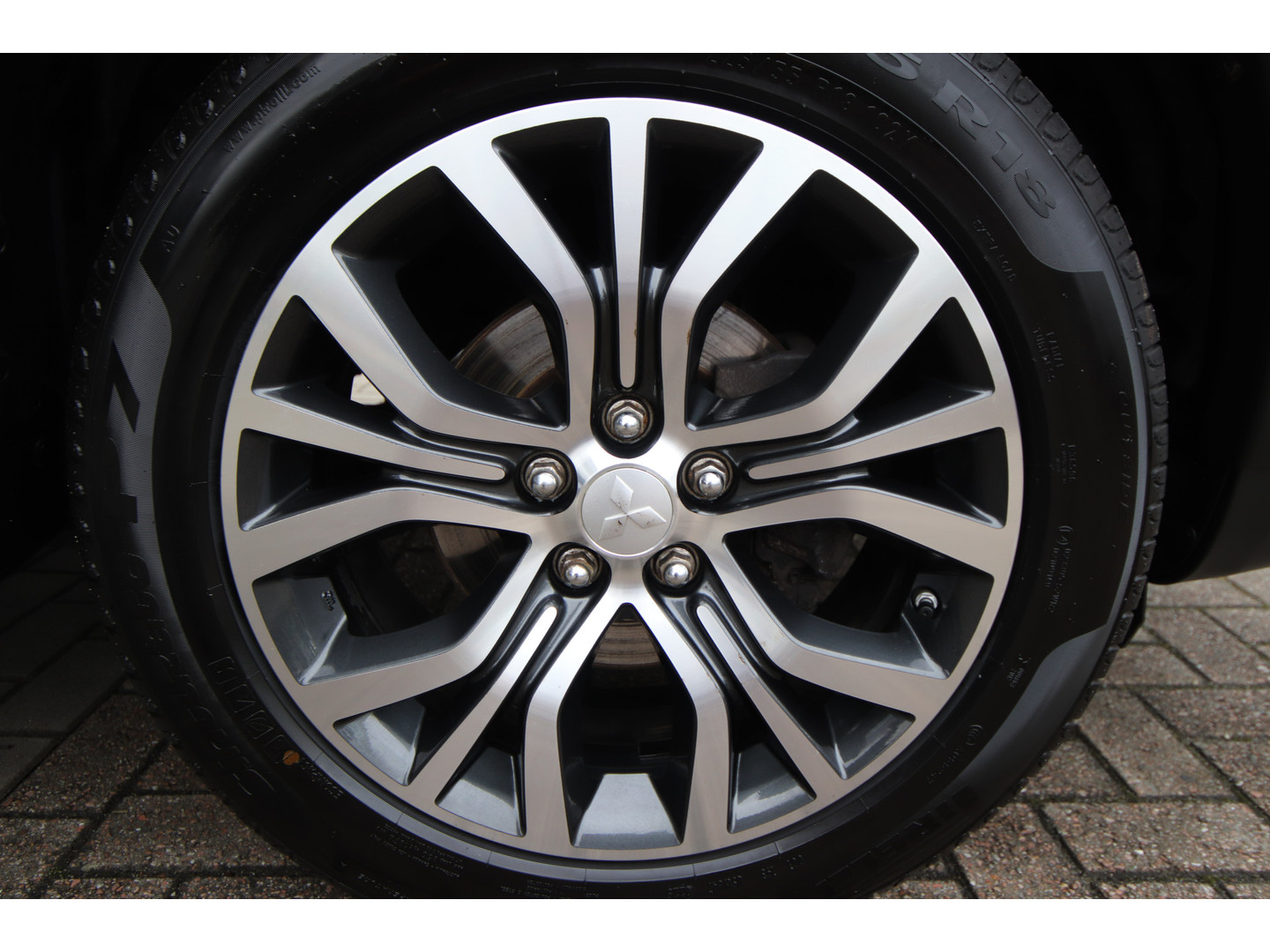 Mitsubishi Mitsubishi