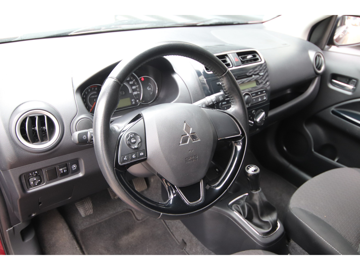 Mitsubishi Mitsubishi