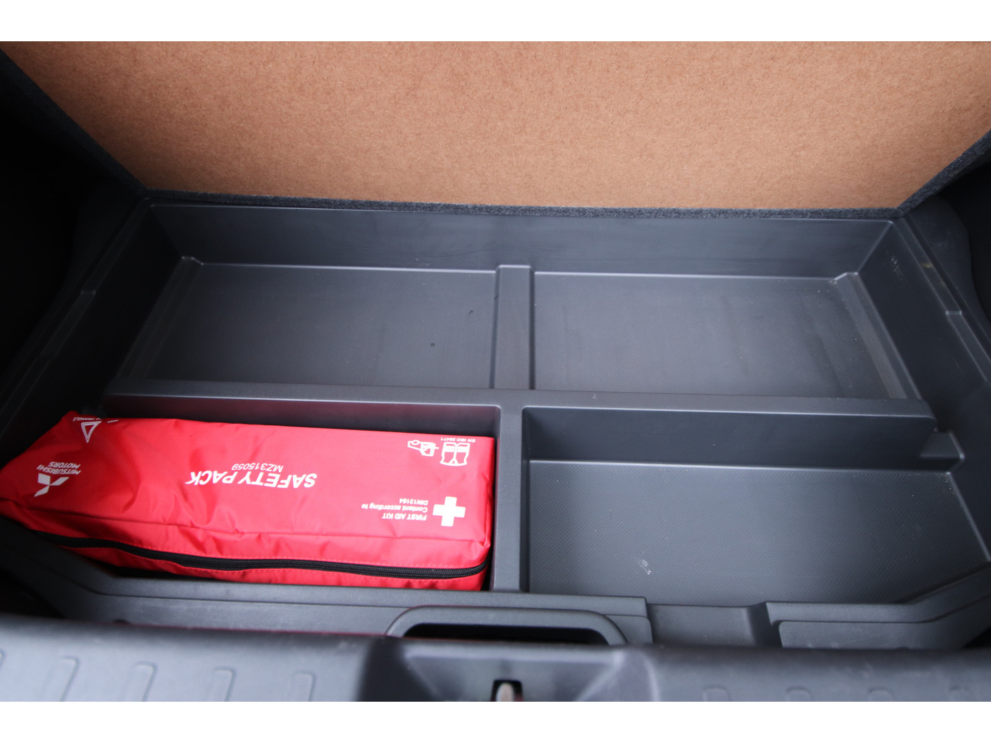 Mitsubishi Mitsubishi