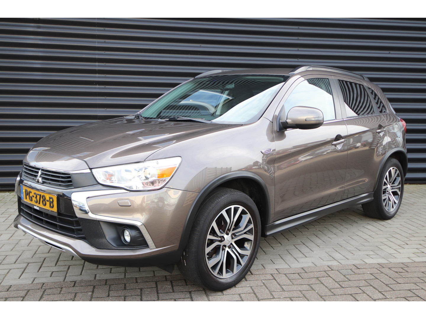 Mitsubishi Mitsubishi