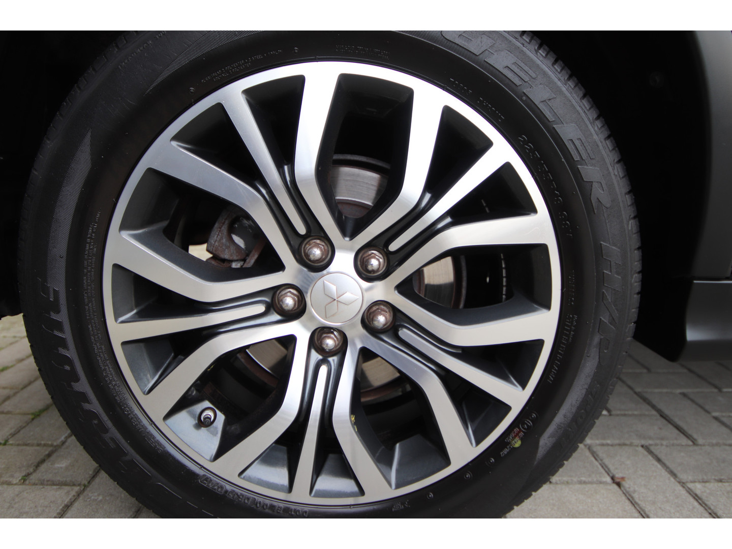 Mitsubishi Mitsubishi