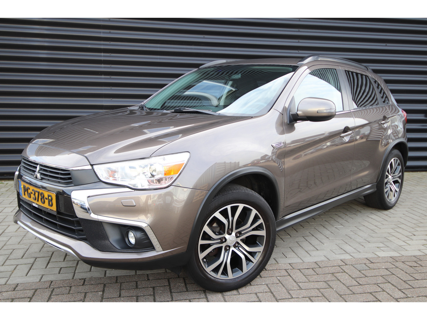 Mitsubishi Mitsubishi