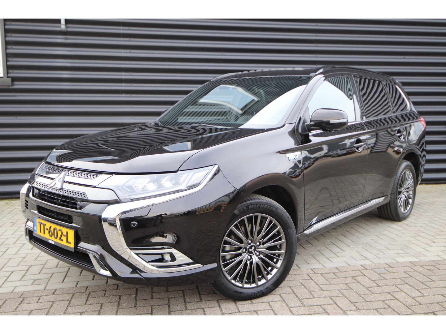 Mitsubishi Mitsubishi