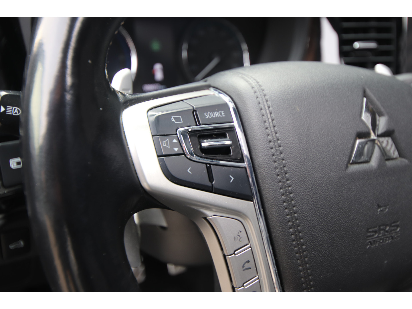 Mitsubishi Mitsubishi