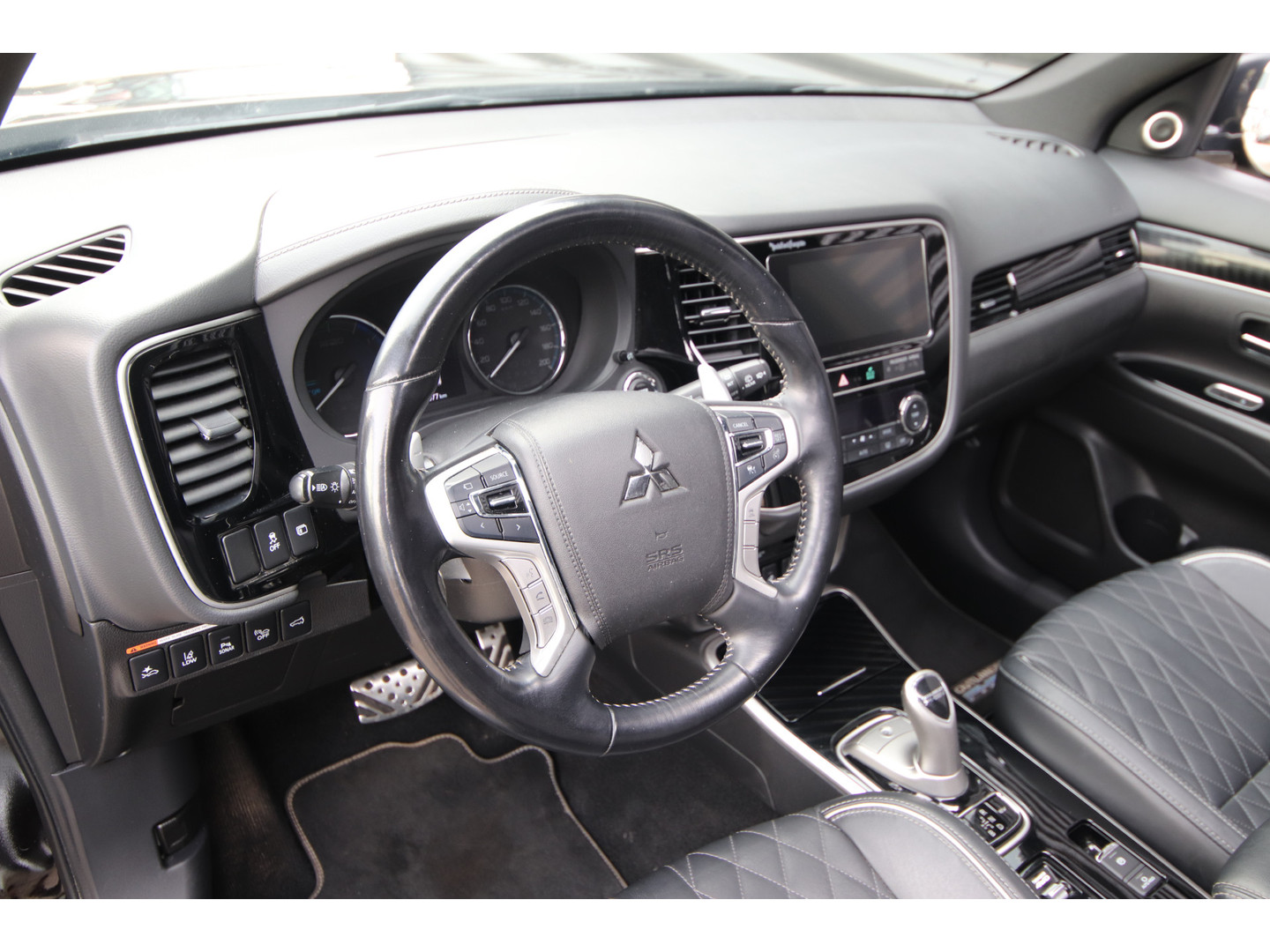 Mitsubishi Mitsubishi