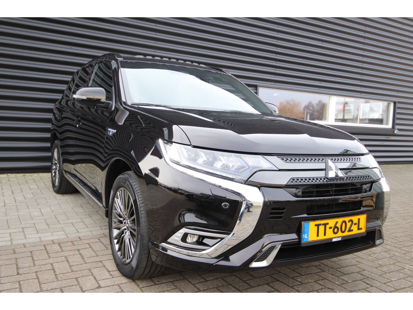 Mitsubishi Mitsubishi