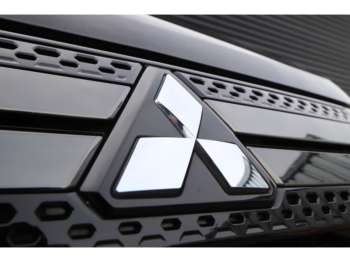 Mitsubishi Mitsubishi