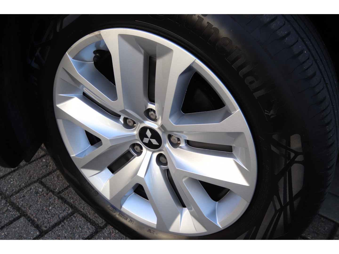 Mitsubishi Mitsubishi