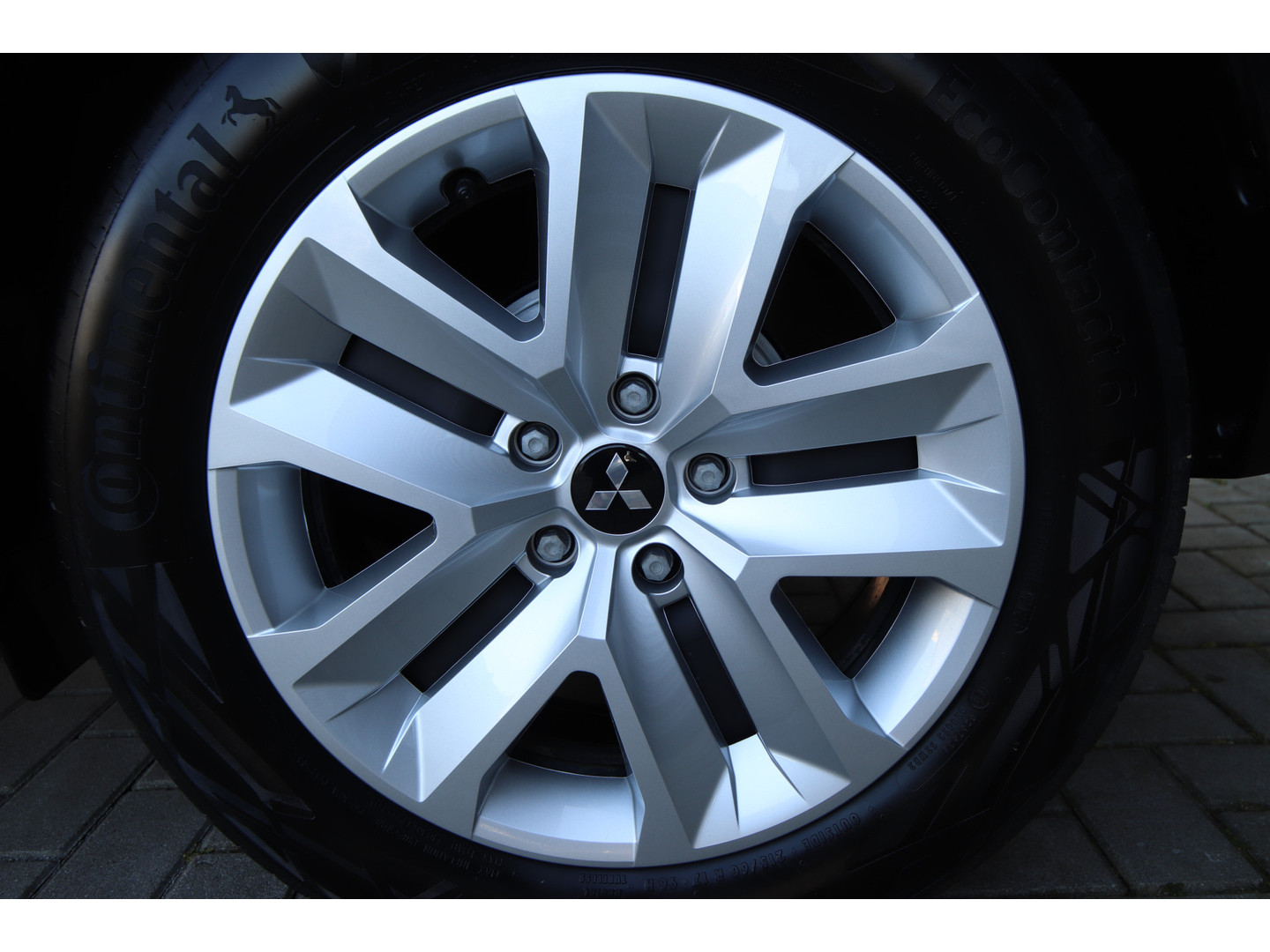 Mitsubishi Mitsubishi