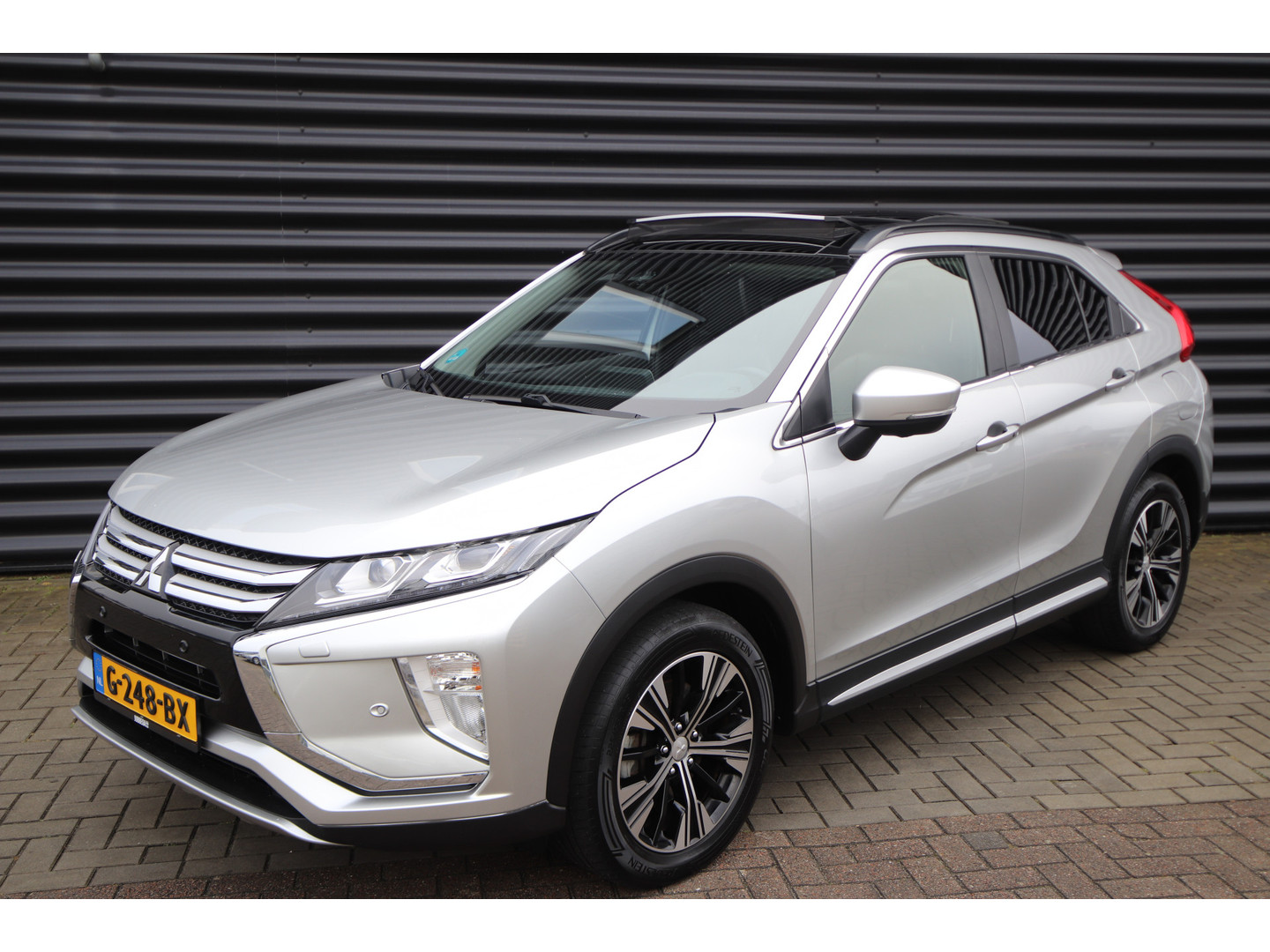 Mitsubishi Mitsubishi