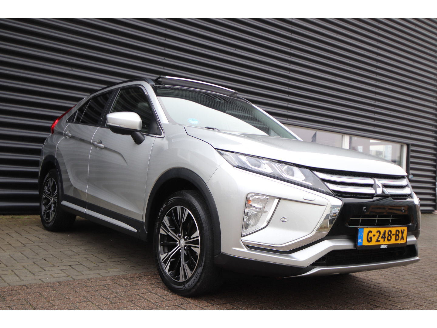 Mitsubishi Mitsubishi