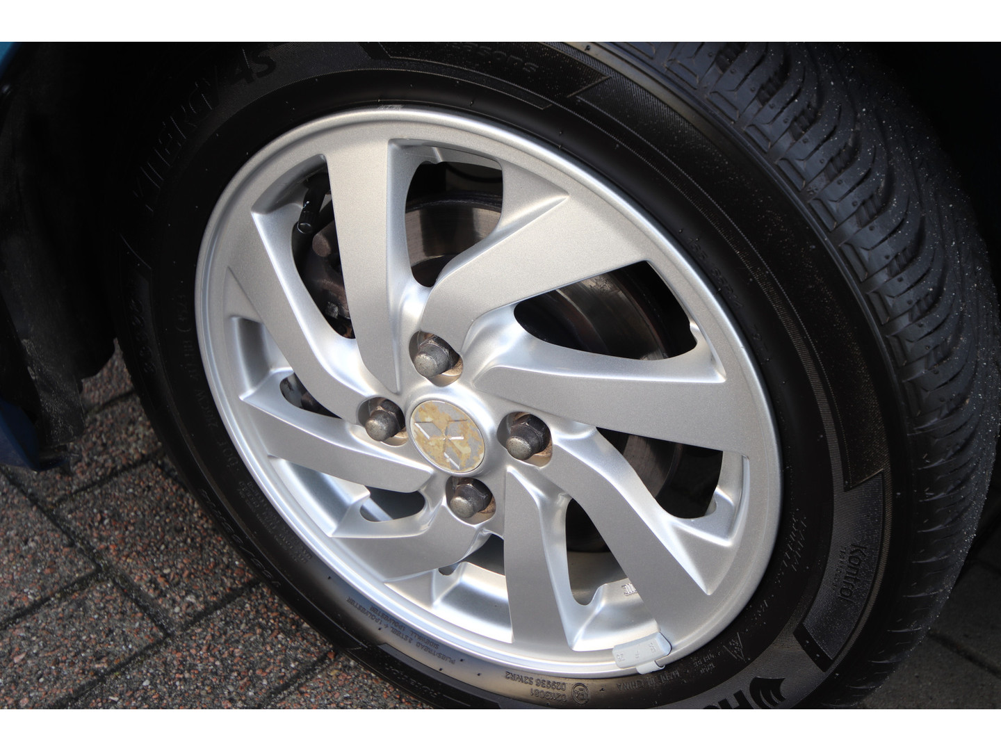 Mitsubishi Mitsubishi