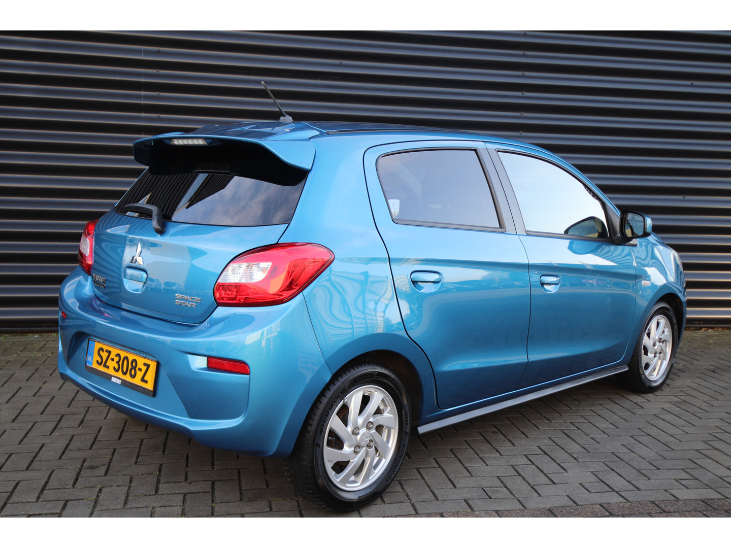 Mitsubishi Mitsubishi