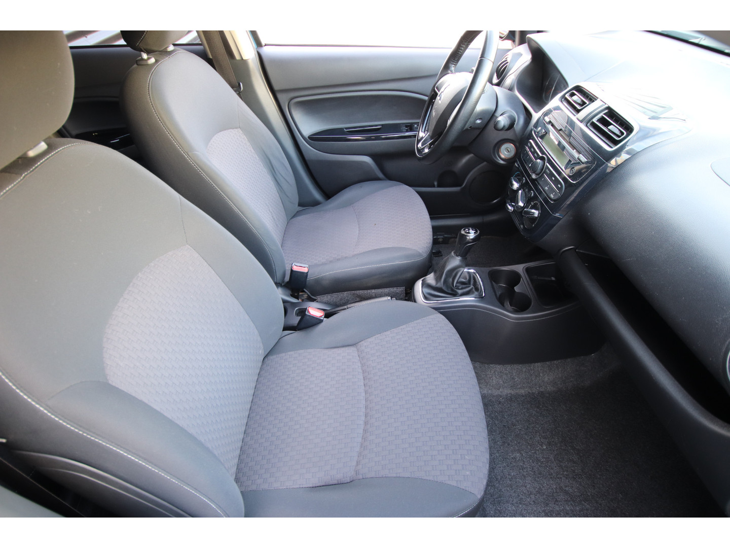 Mitsubishi Mitsubishi