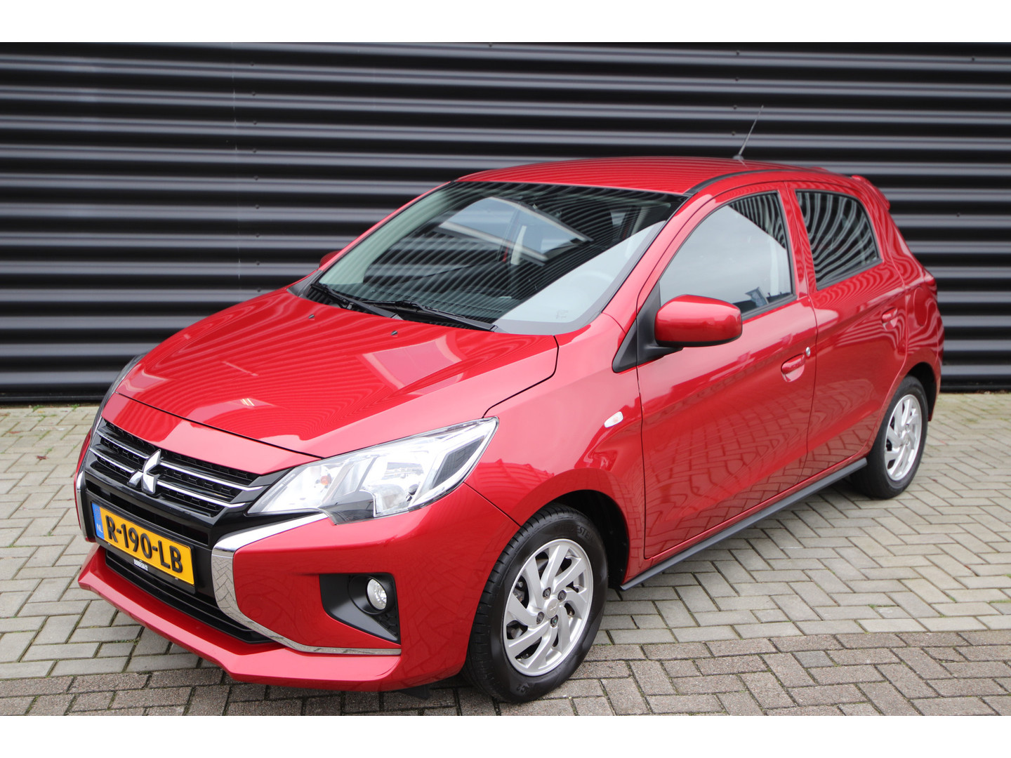 Mitsubishi Mitsubishi