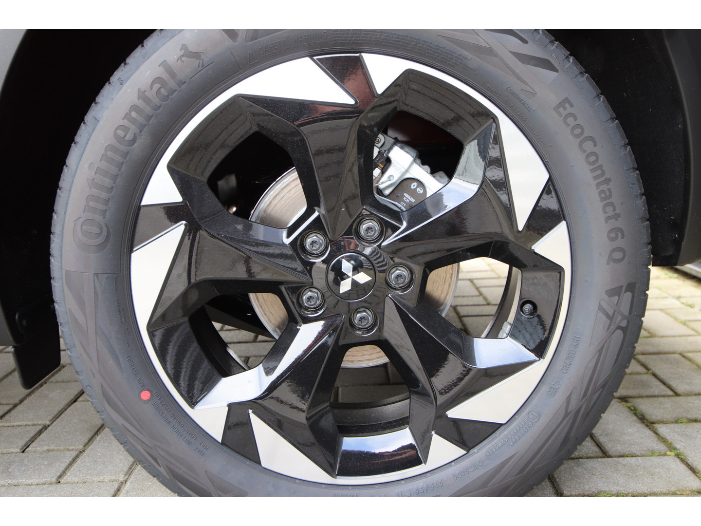 Mitsubishi Mitsubishi