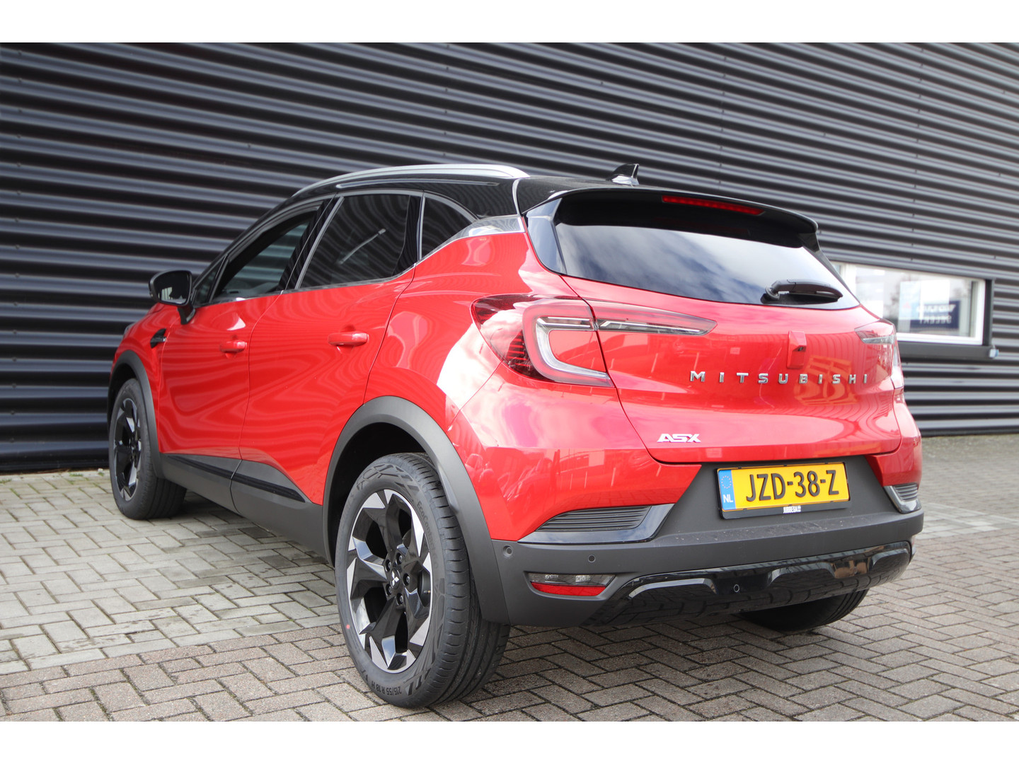 Mitsubishi Mitsubishi