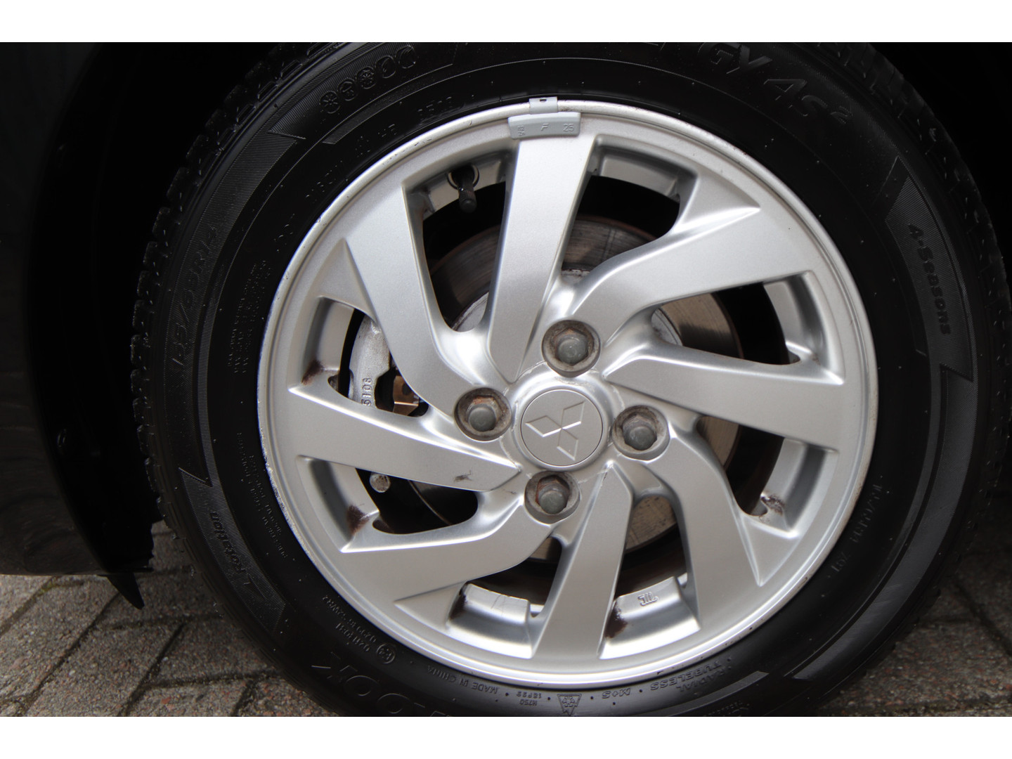 Mitsubishi Mitsubishi