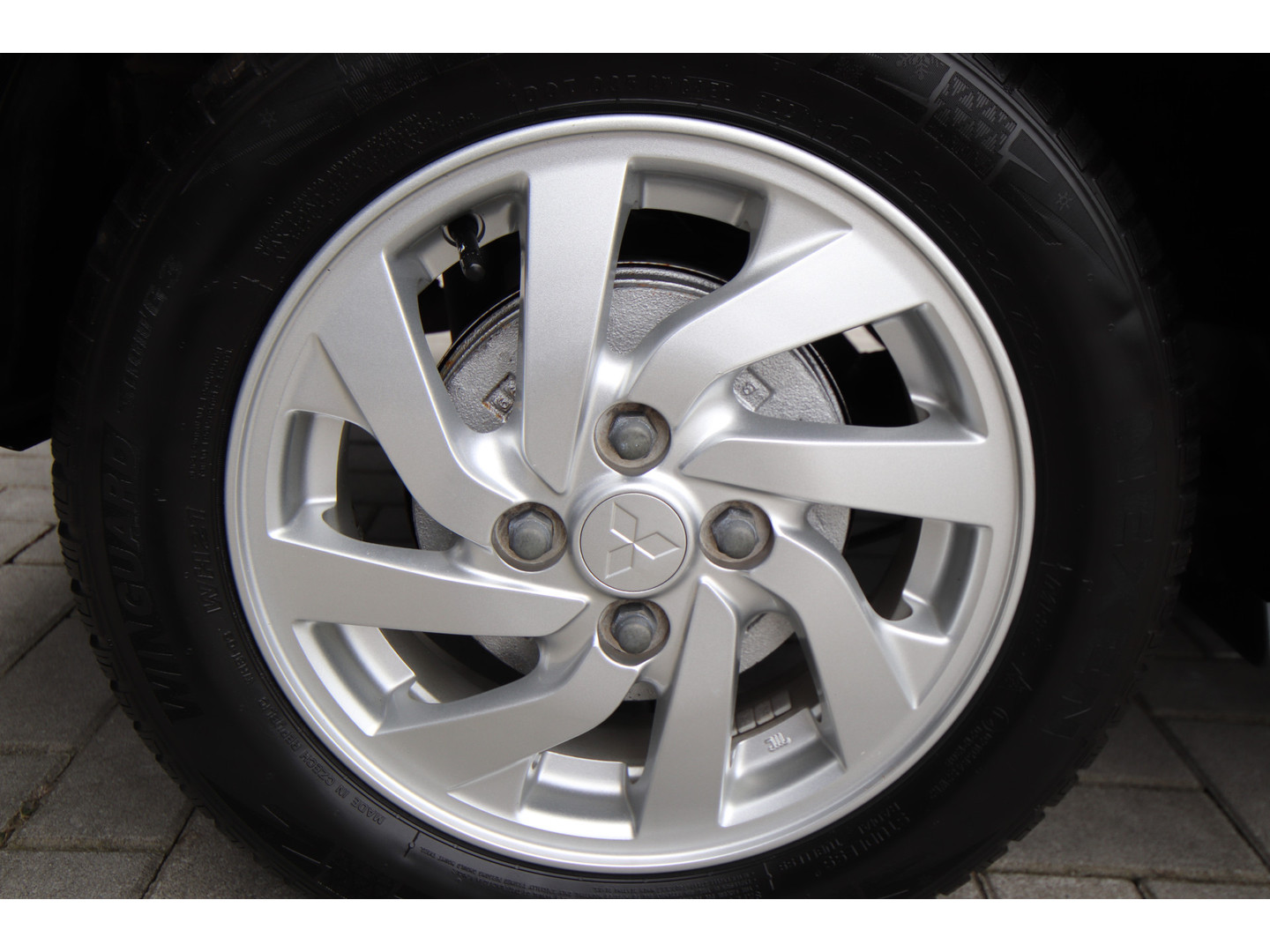 Mitsubishi Mitsubishi