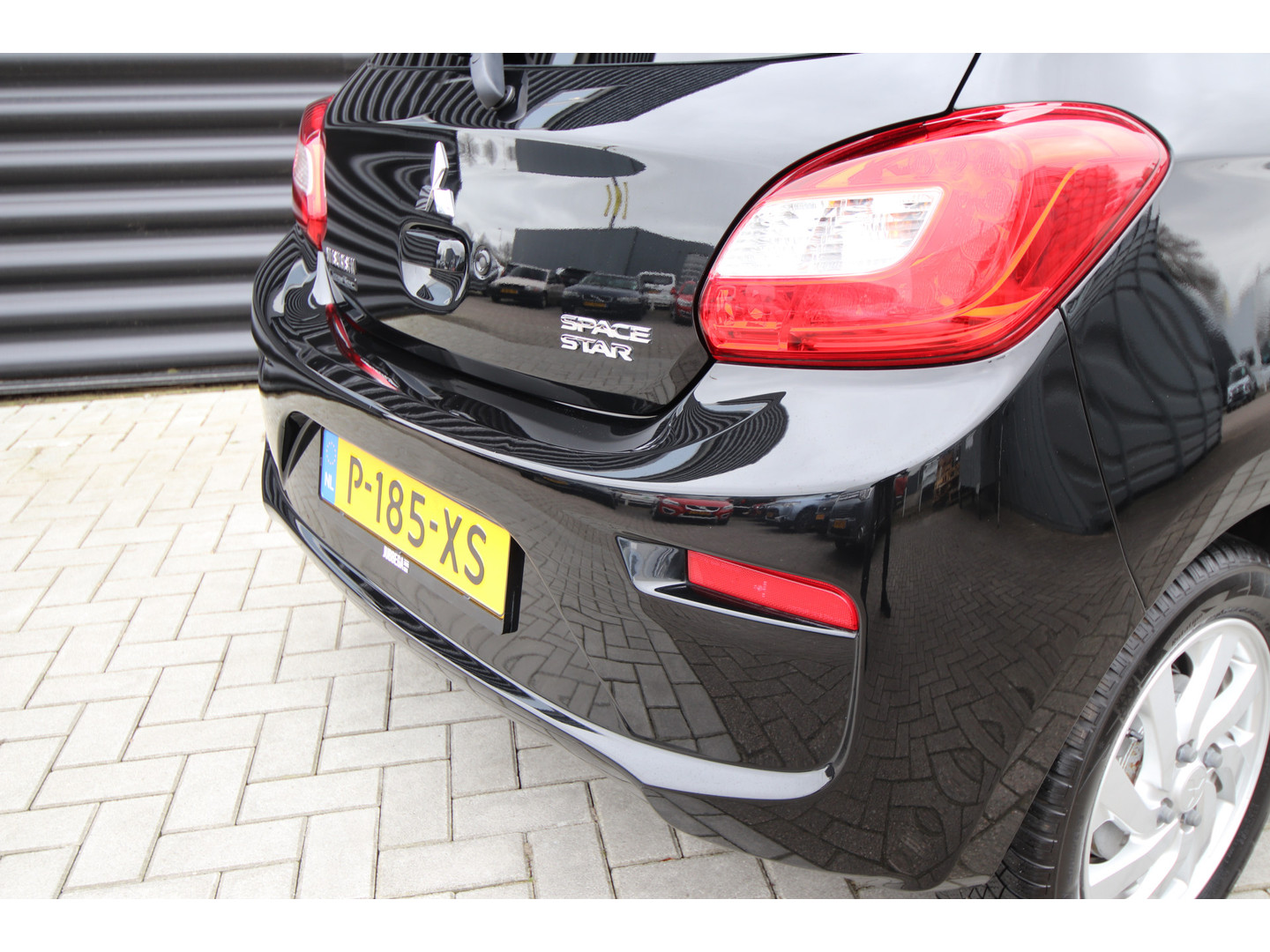 Mitsubishi Mitsubishi