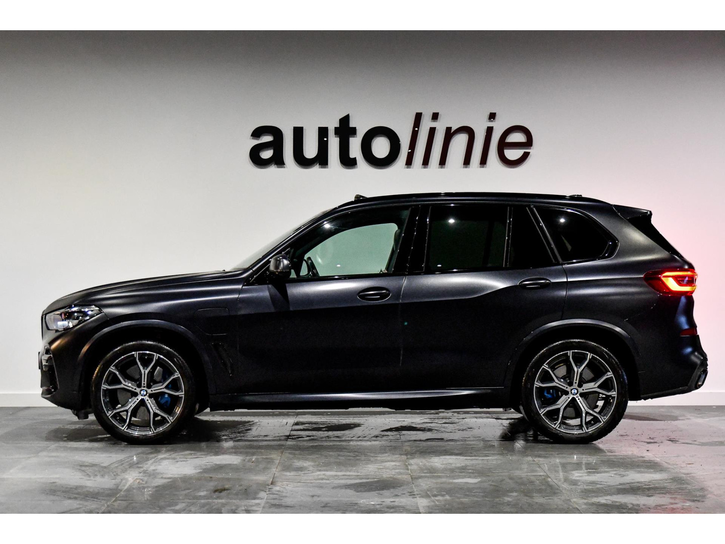 BMW BMW