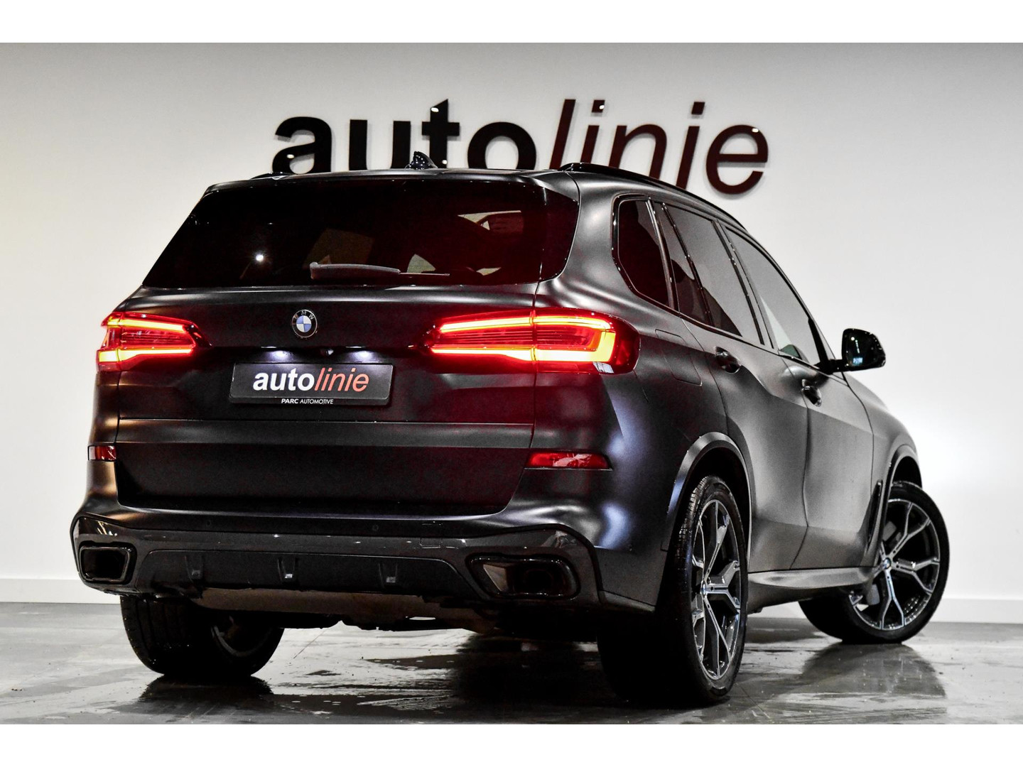 BMW BMW