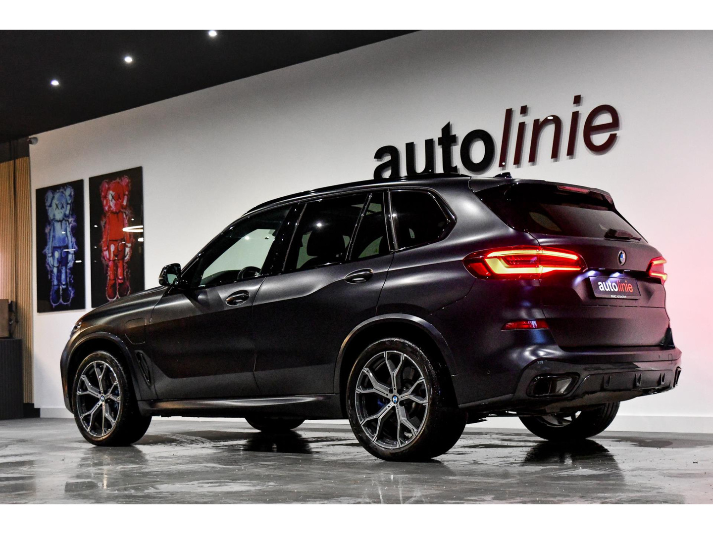 BMW BMW