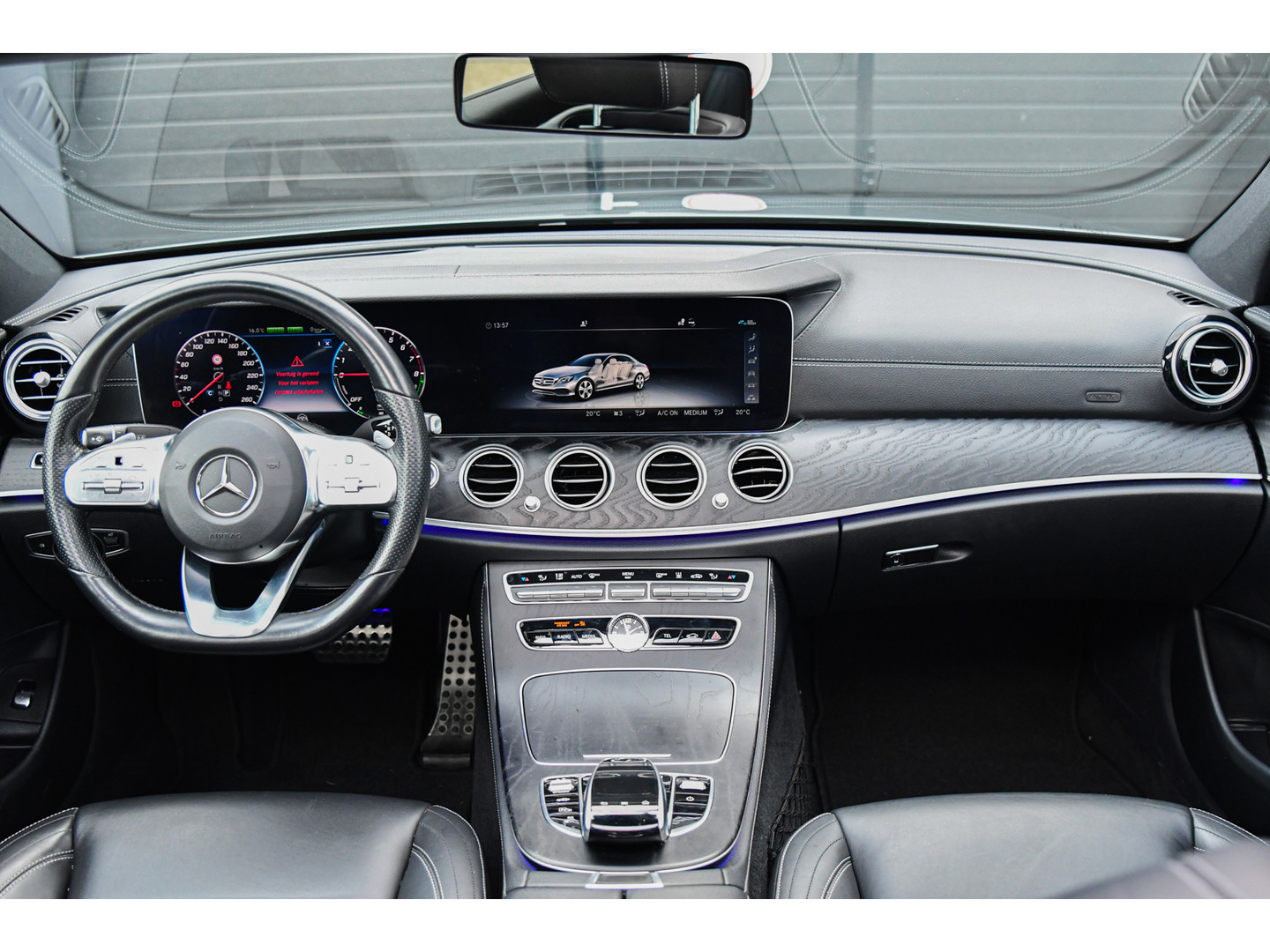 Mercedes-Benz Mercedes-Benz