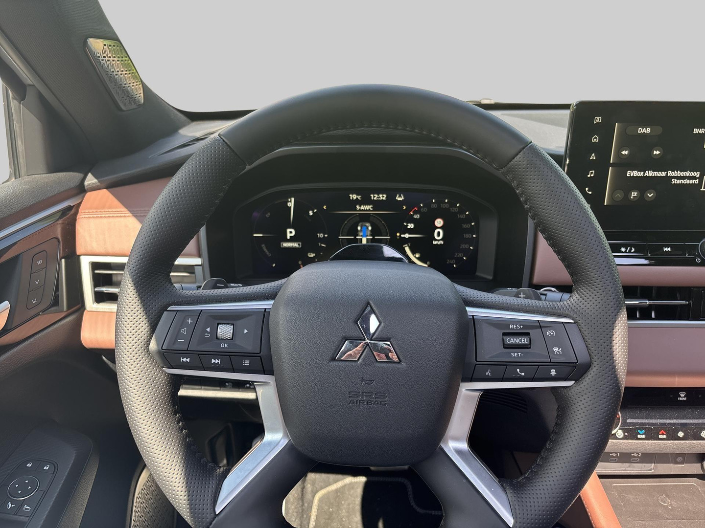 Mitsubishi Mitsubishi