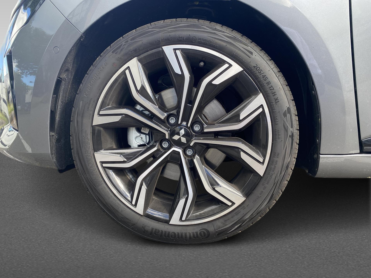 Mitsubishi Mitsubishi