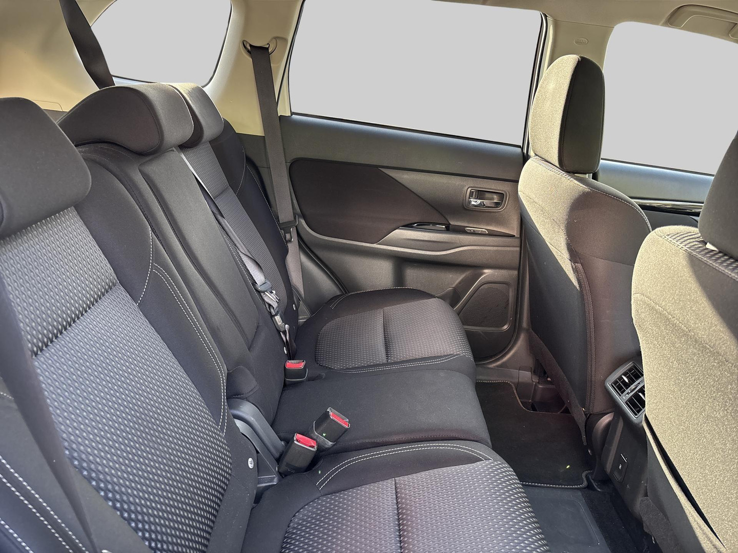 Mitsubishi Mitsubishi