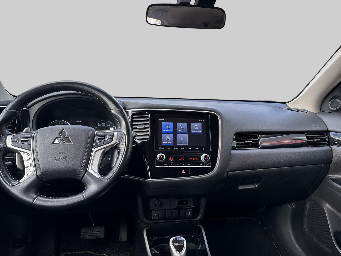 Mitsubishi Mitsubishi