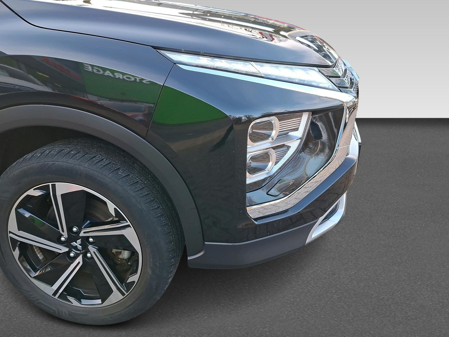 Mitsubishi Mitsubishi