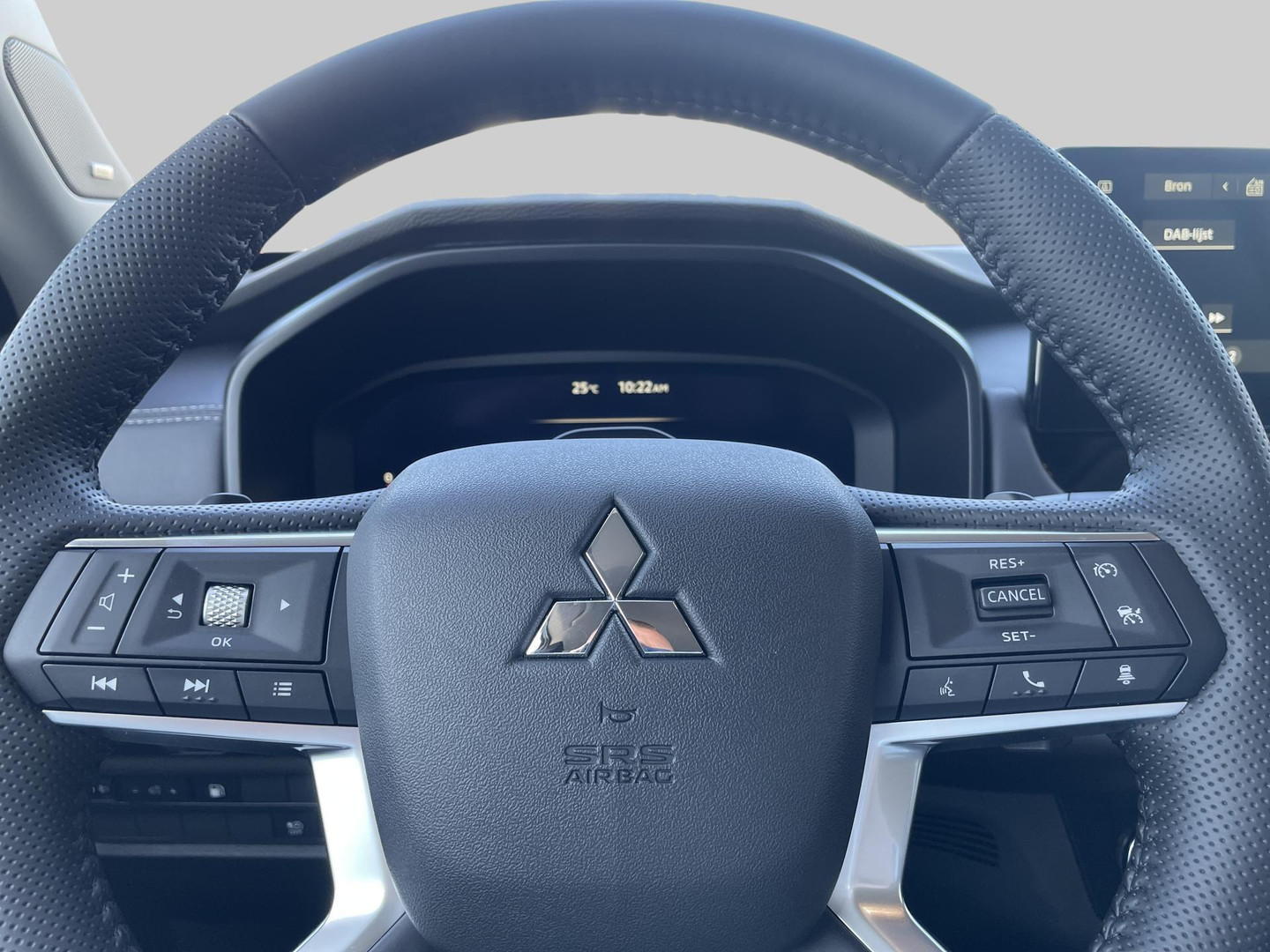 Mitsubishi Mitsubishi
