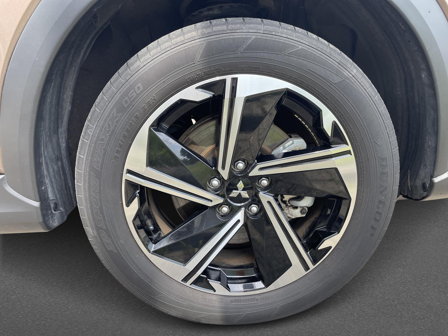 Mitsubishi Mitsubishi