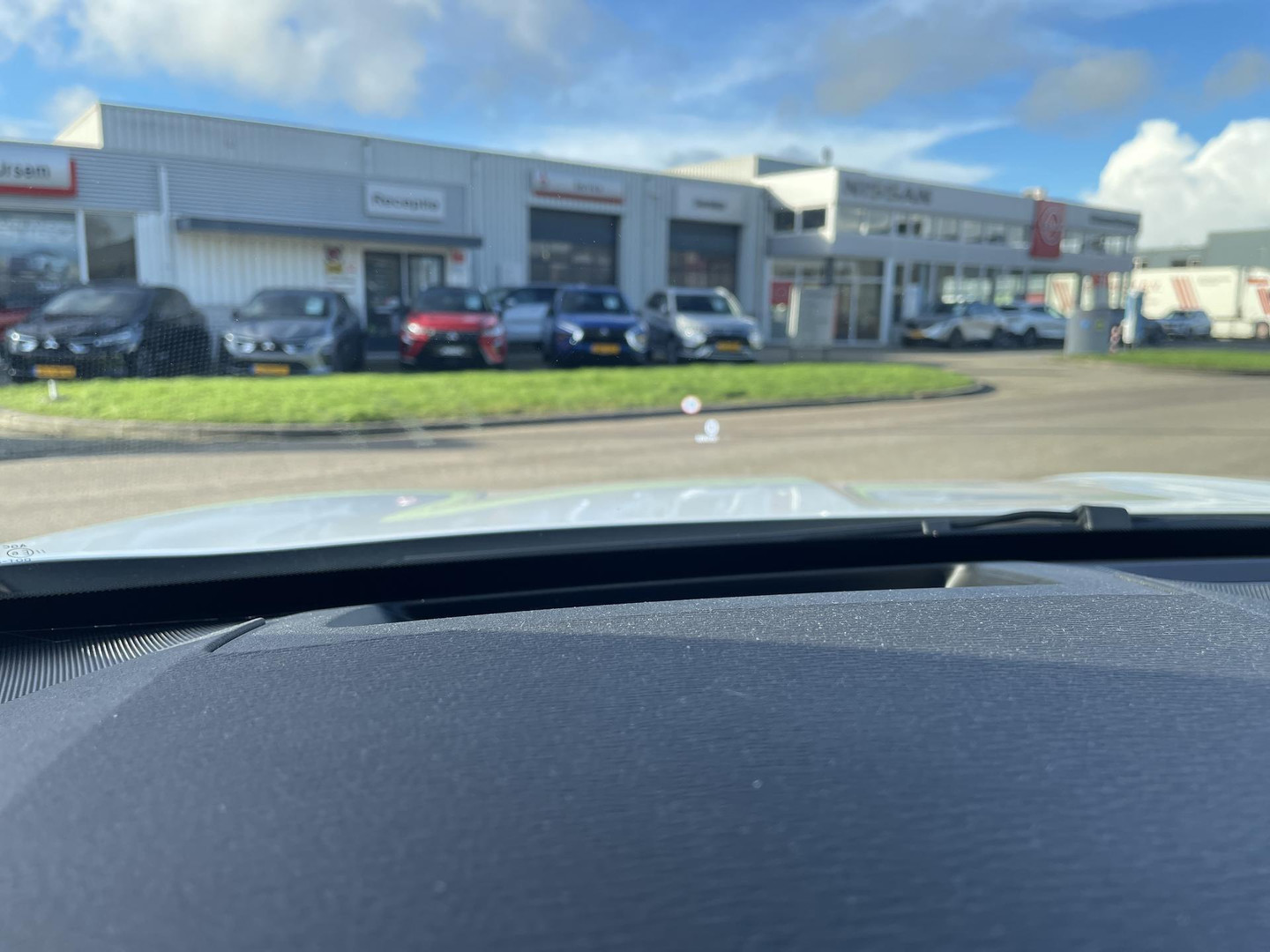 Mitsubishi Mitsubishi