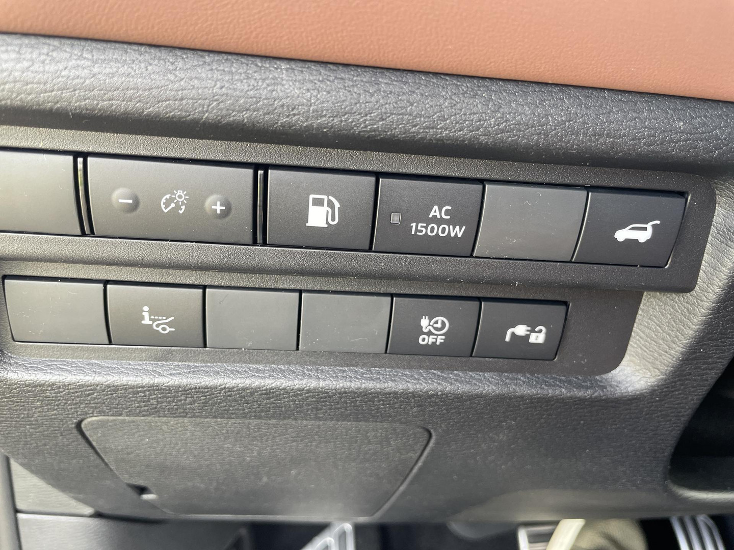 Mitsubishi Mitsubishi