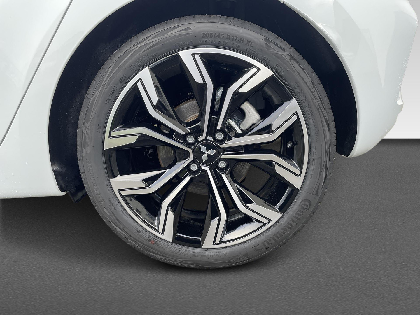 Mitsubishi Mitsubishi