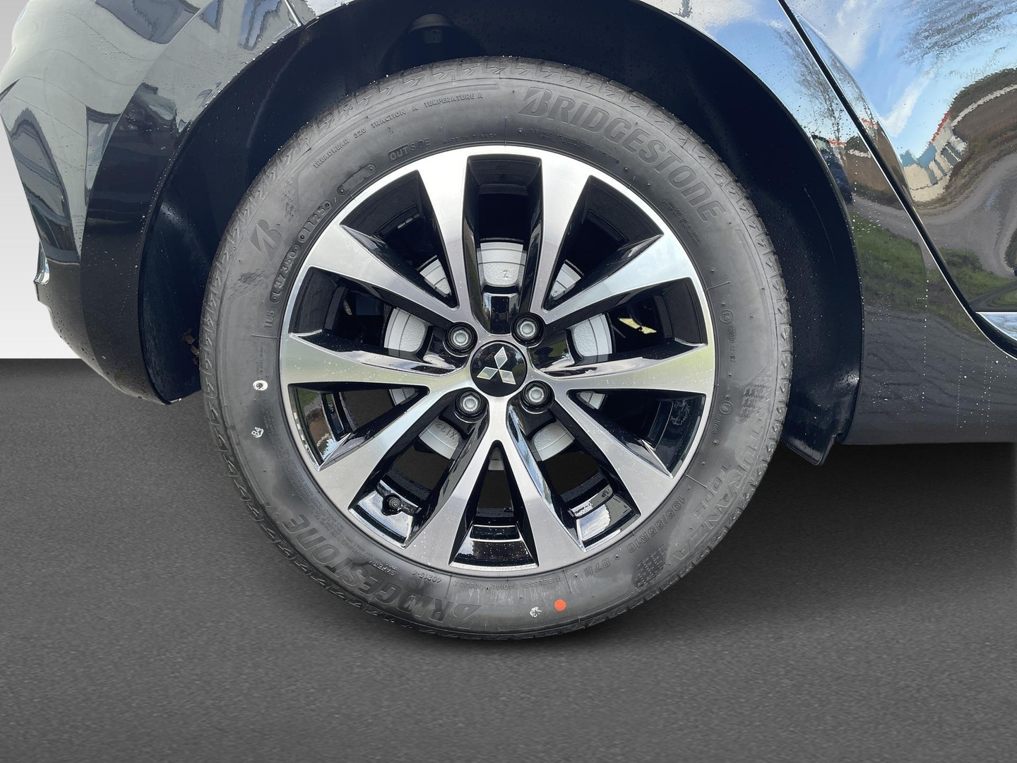 Mitsubishi Mitsubishi