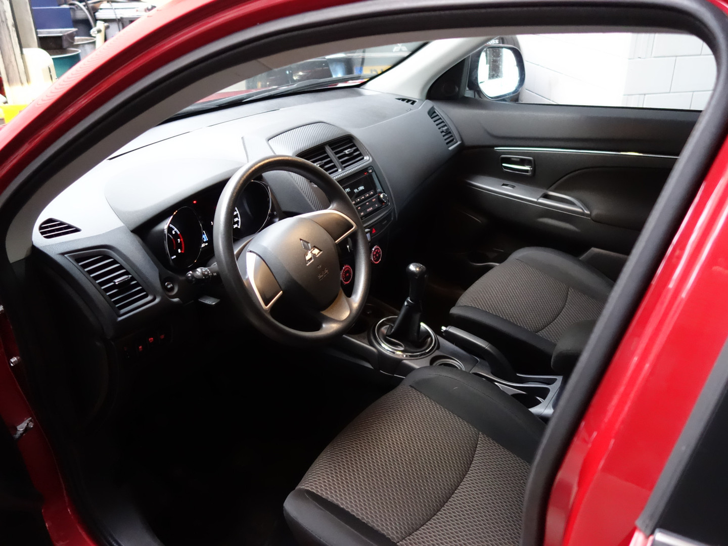 Mitsubishi Mitsubishi