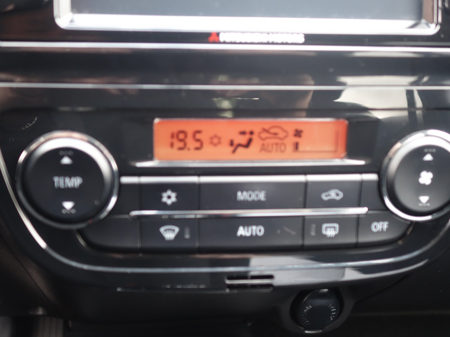 Mitsubishi Mitsubishi