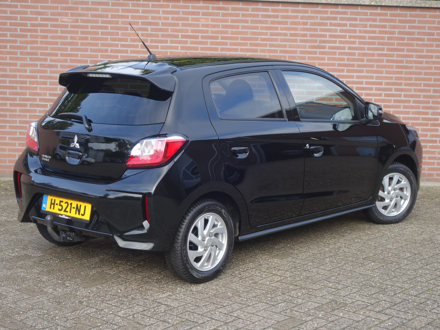 Mitsubishi Mitsubishi